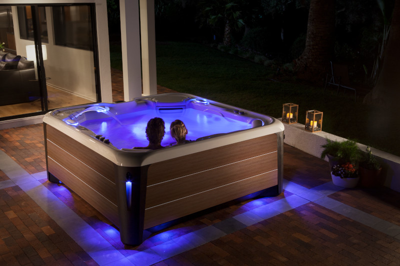 hot-spring-hot-tub-light-feature